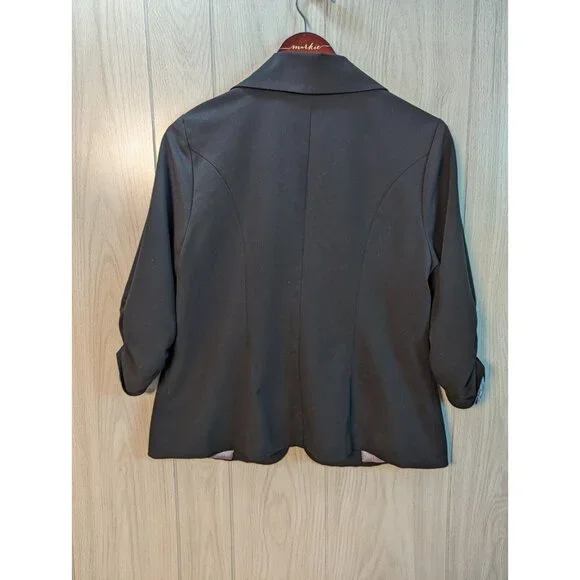 Torrid Blazer Womens Size 00 Black One Button Ruched 3/4 Sleeves Business Office - Picture 2 of 6